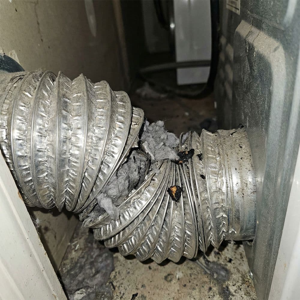 Laundry room dryer vent connection